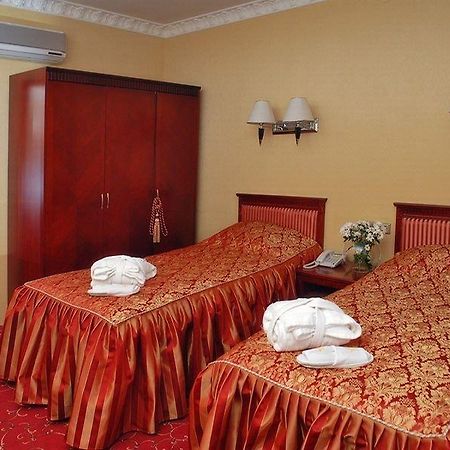 Royal Medical Cezar Hotel Truskavec' Esterno foto